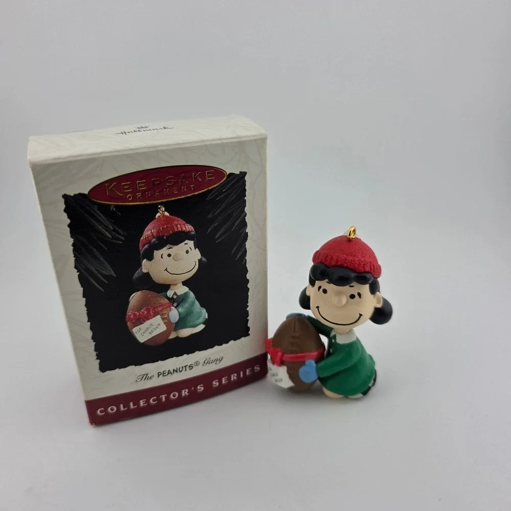 Hallmark Keepsake Ornament Peanuts Lucy Football 1994 Green Red‎ QX520-3